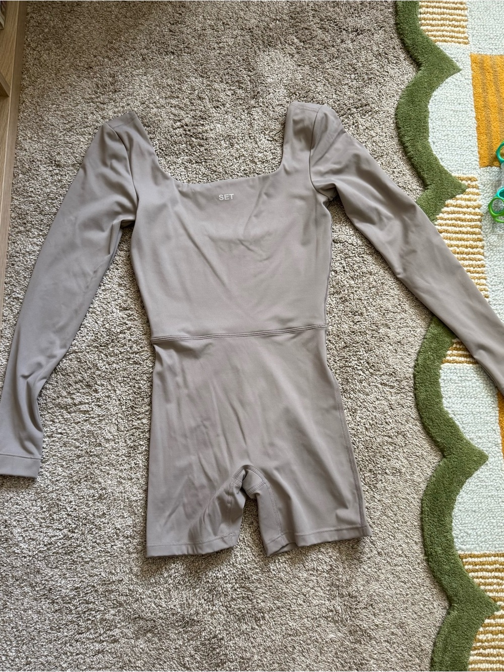 Set Active Long Sleeve Scoop Neck Taupe Romper